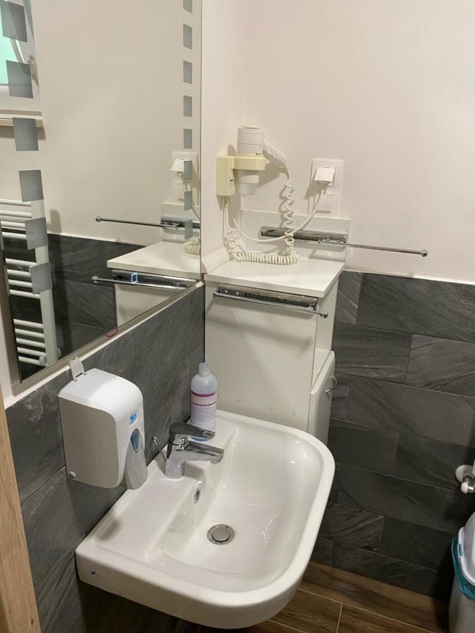 Liget Ueduelopark Fonyod Aparthotel Екстериор снимка